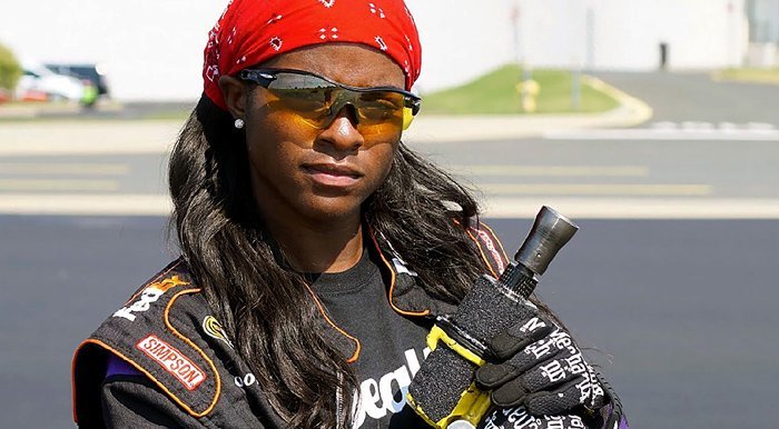 Brehanna Daniels, NASCARs first female tire-changer. Photo Credit: Fox4